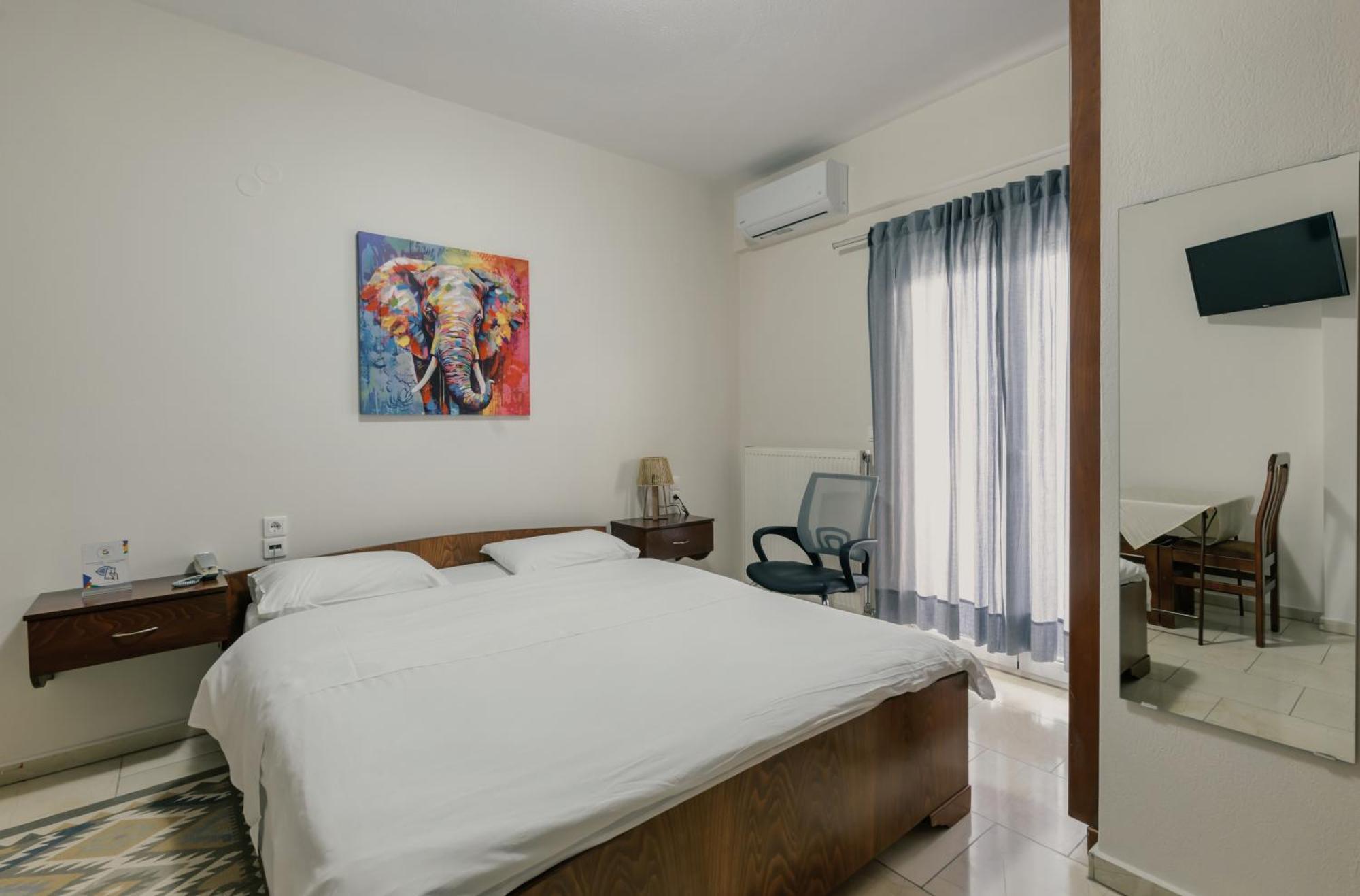 O Fotis Studios & Apartments อิโออันนินา ภายนอก รูปภาพ